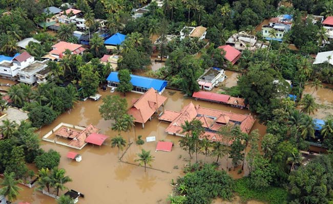 hi60jv7_kerala-floods-650_625x300_22_August_18.jpg